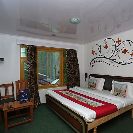 Oyo Flagship Hotel Palace Pahalgām Eksteriør billede